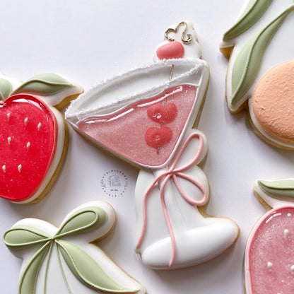 Martini Glass Cookie Cutter (Fruity Isomalt Class Cutter)