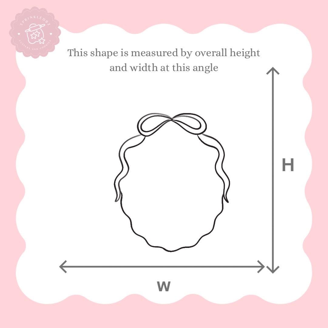 Wavy Oval with Bow Cookie Cutter