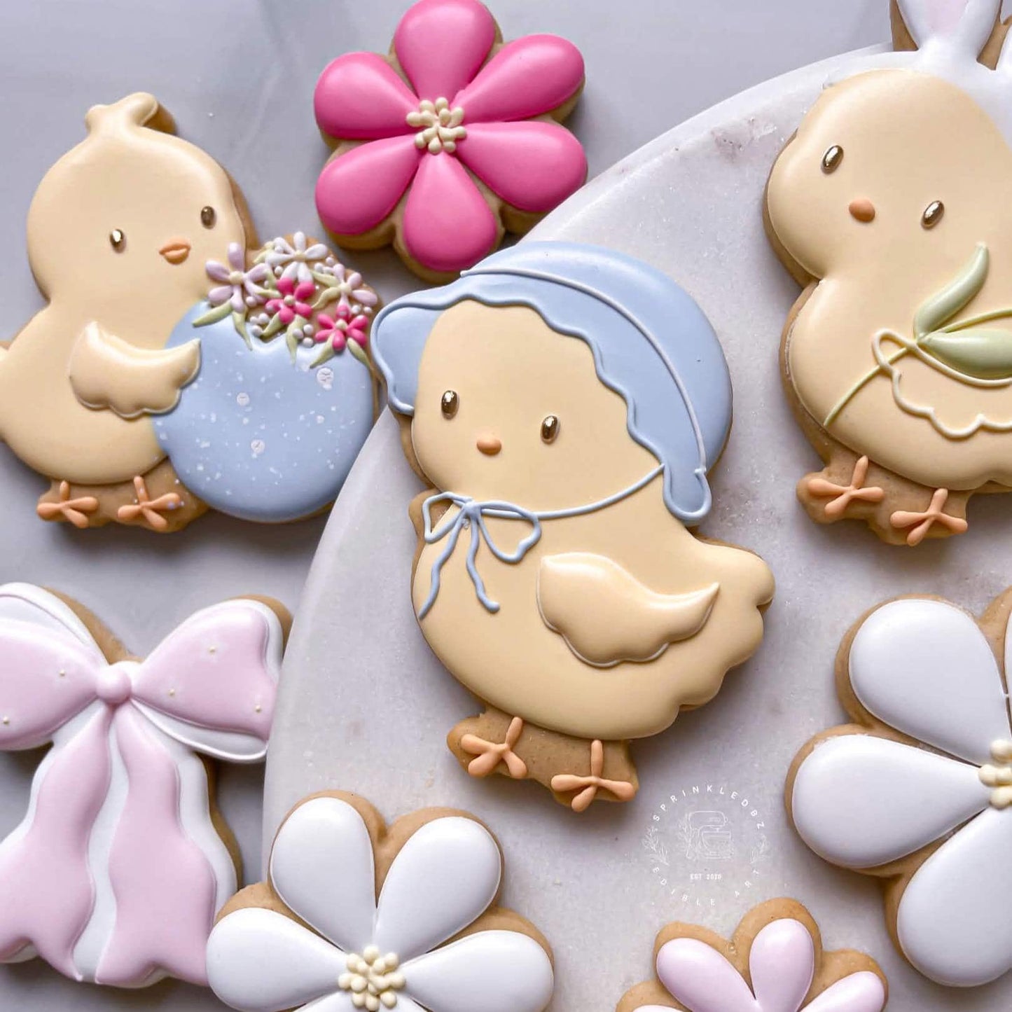 Chick wearing Bonnet Cookie Cutter