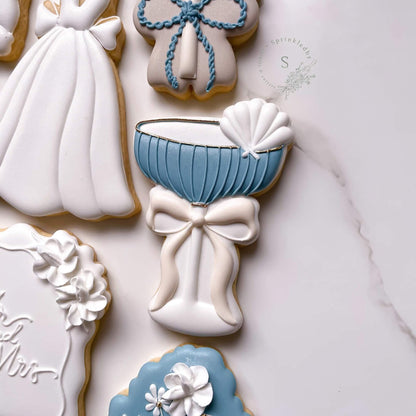 Cocktail Glass with Shell Cookie Cutter