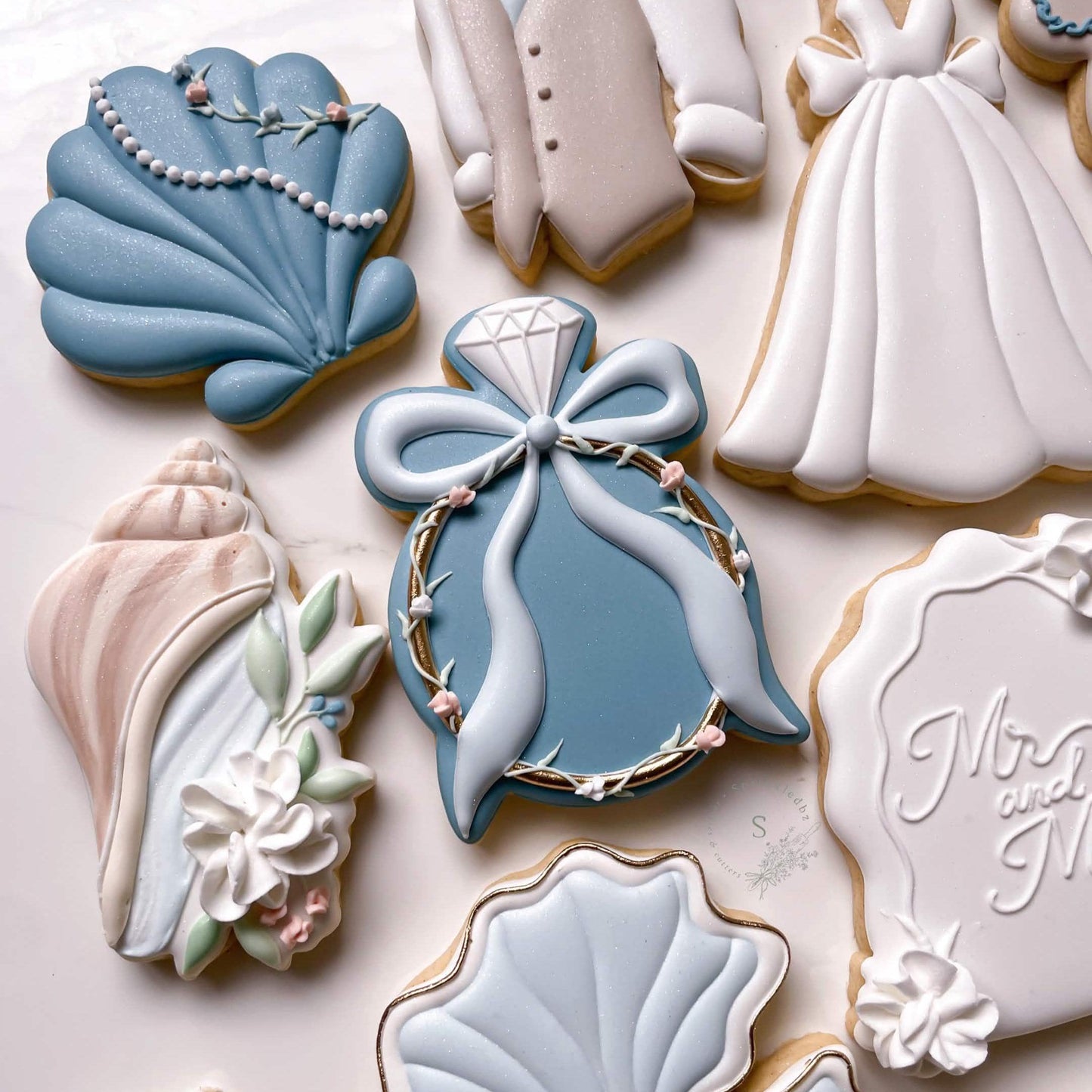 Wedding Ring with Bow Cookie Cutter